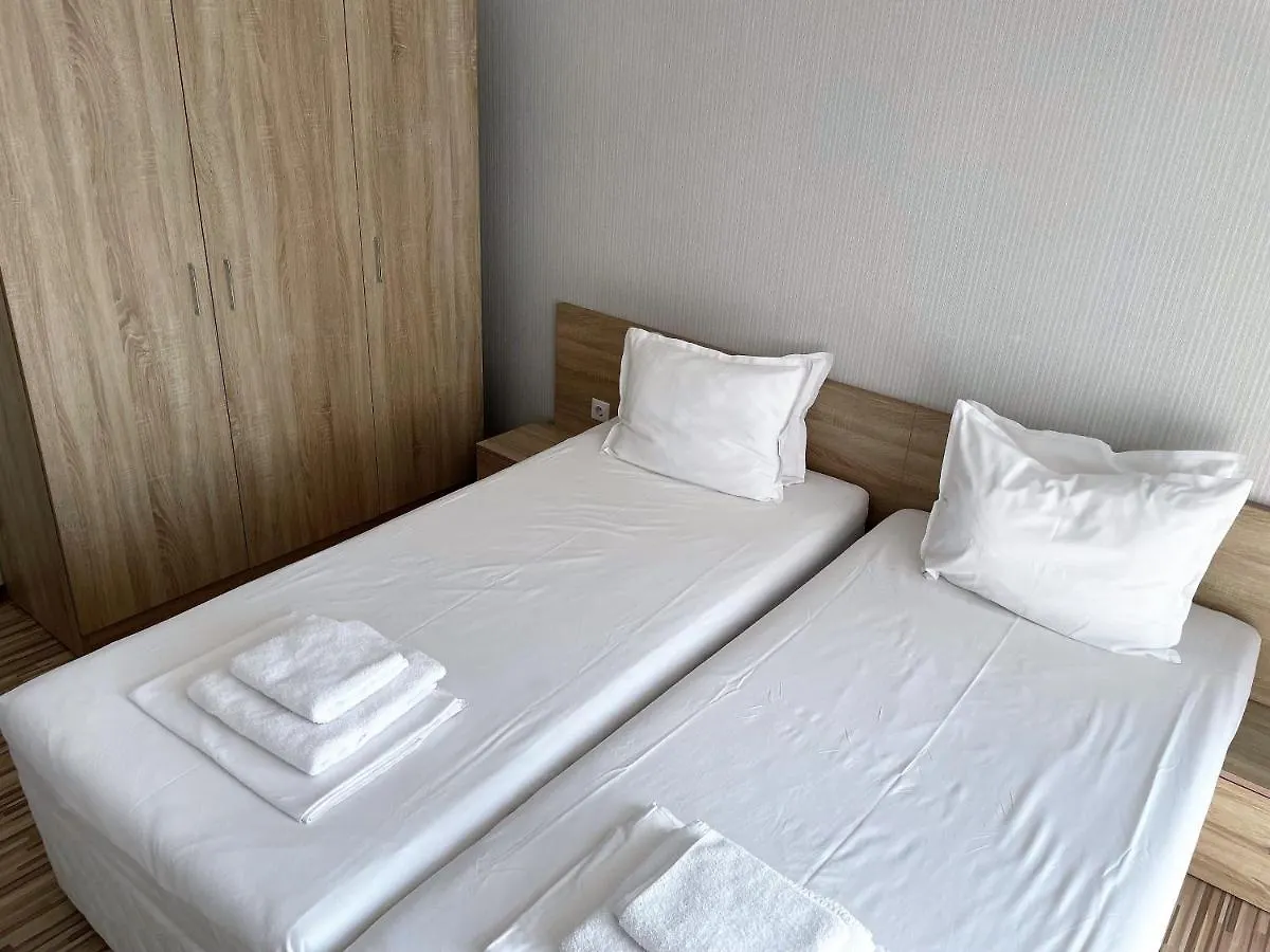 Aparthotel Apartments Stamopolu Lux With Pool View Primorsko Bulgaria